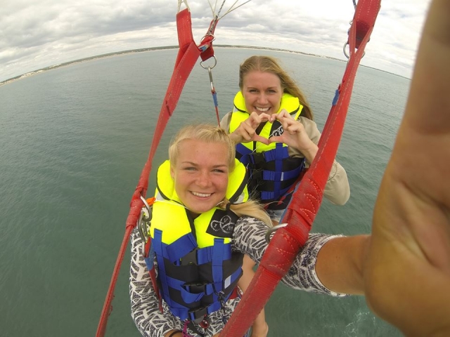 Parasailing lovers